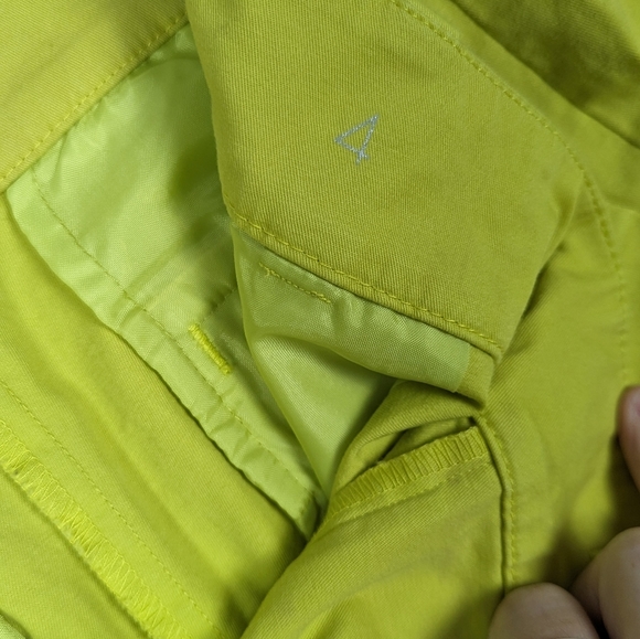 Ann Taylor City Short Lime Green Size 4 - Picture 5 of 8